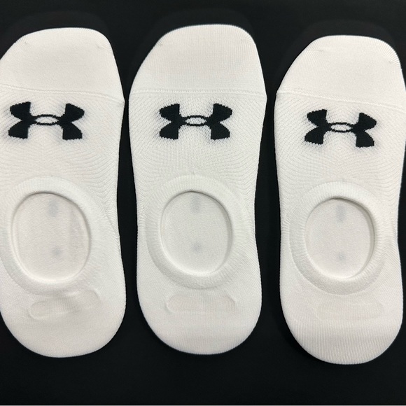 White Under Armour Women's Essential Ultra Low Tab Socks 3  Pairs - Picture 3 of 4